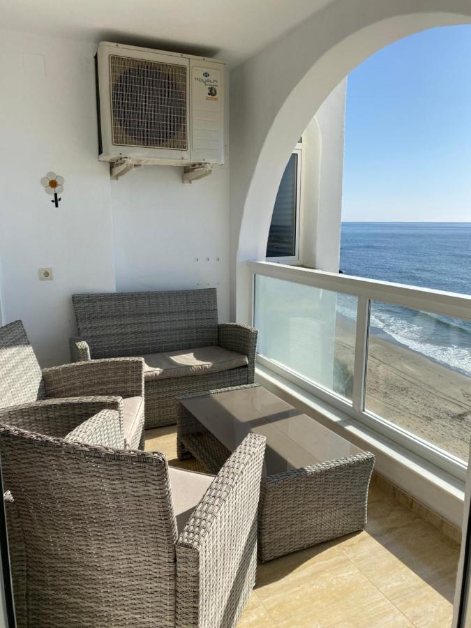 Apartament Aguamarina On The Beach Front Apartamento Mijas Costa Exterior foto